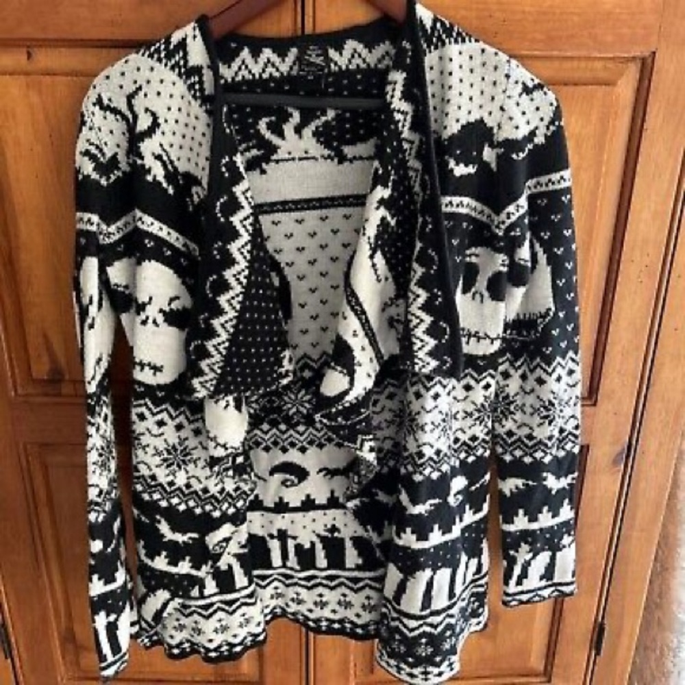 Hot topic NBC Cardigan